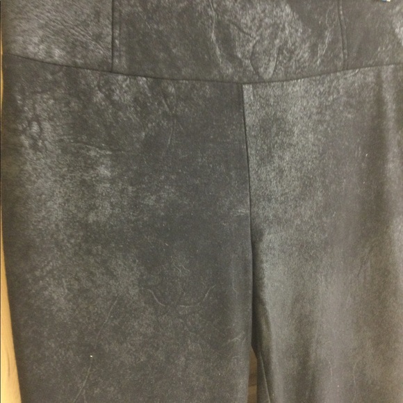 Highline Collective vegan leather leggings sz s/p - Picture 10 of 11